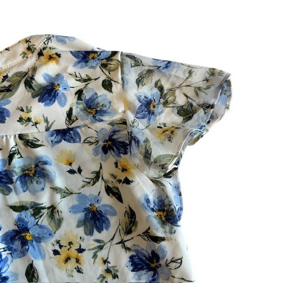 Perseption Concept Floral Ruffle Blouse Button Down Top Short Sleeve Size L‎ - Picture 15 of 16